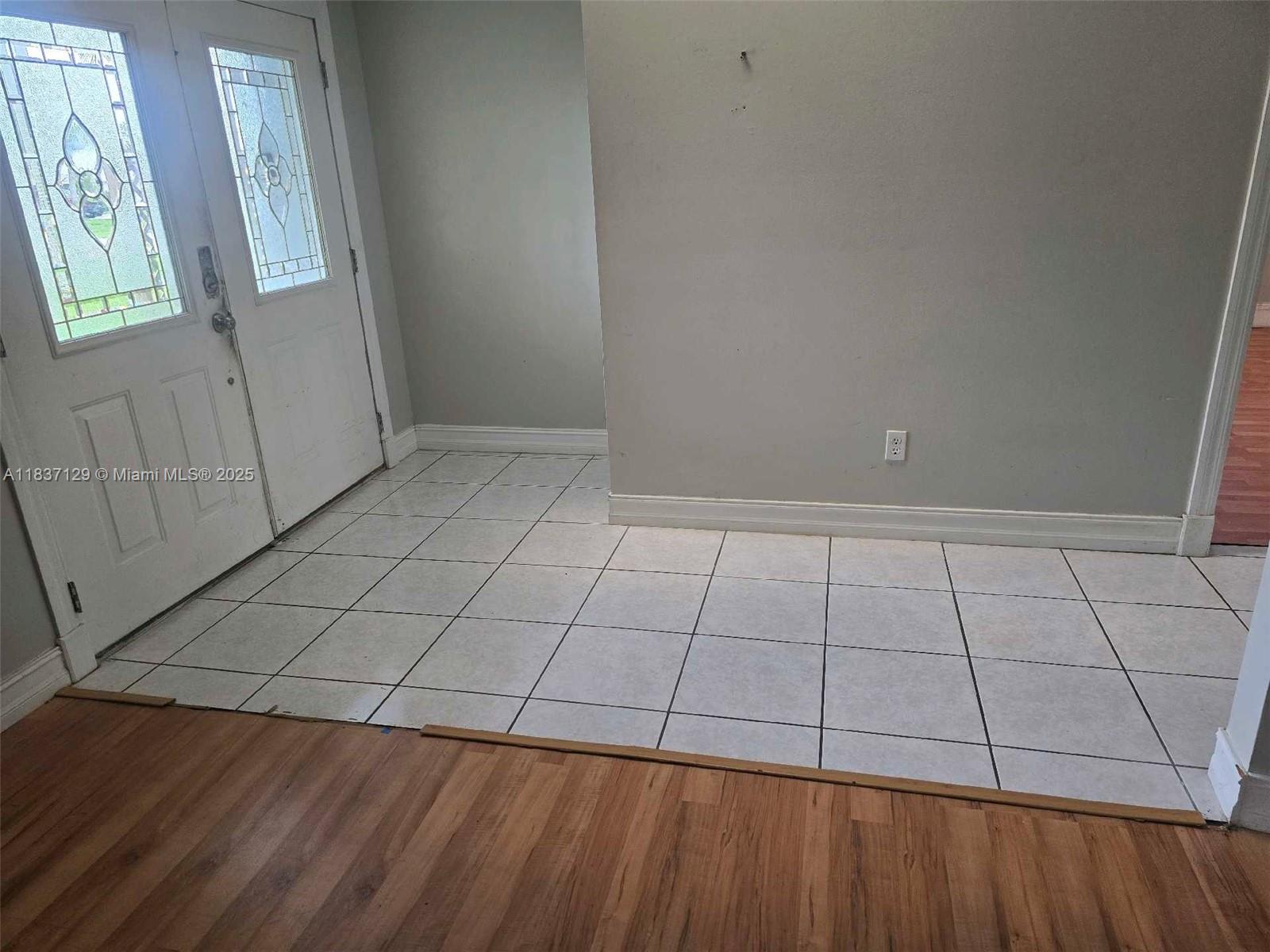 1744 SE Berkshire Blvd, Port St Lucie, FL, 34952/$364,000 3 1744 SE Berkshire Blvd