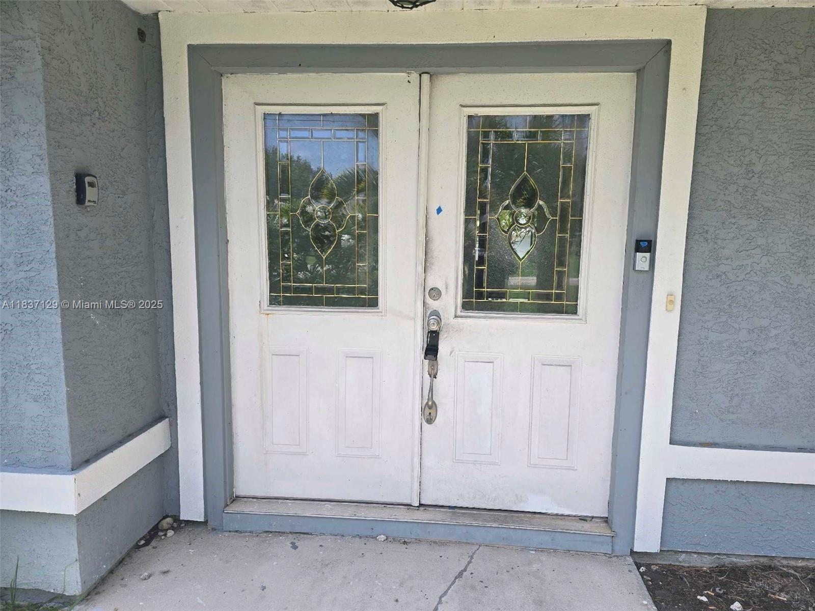 1744 SE Berkshire Blvd, Port St Lucie, FL, 34952/$364,000 2 1744 SE Berkshire Blvd