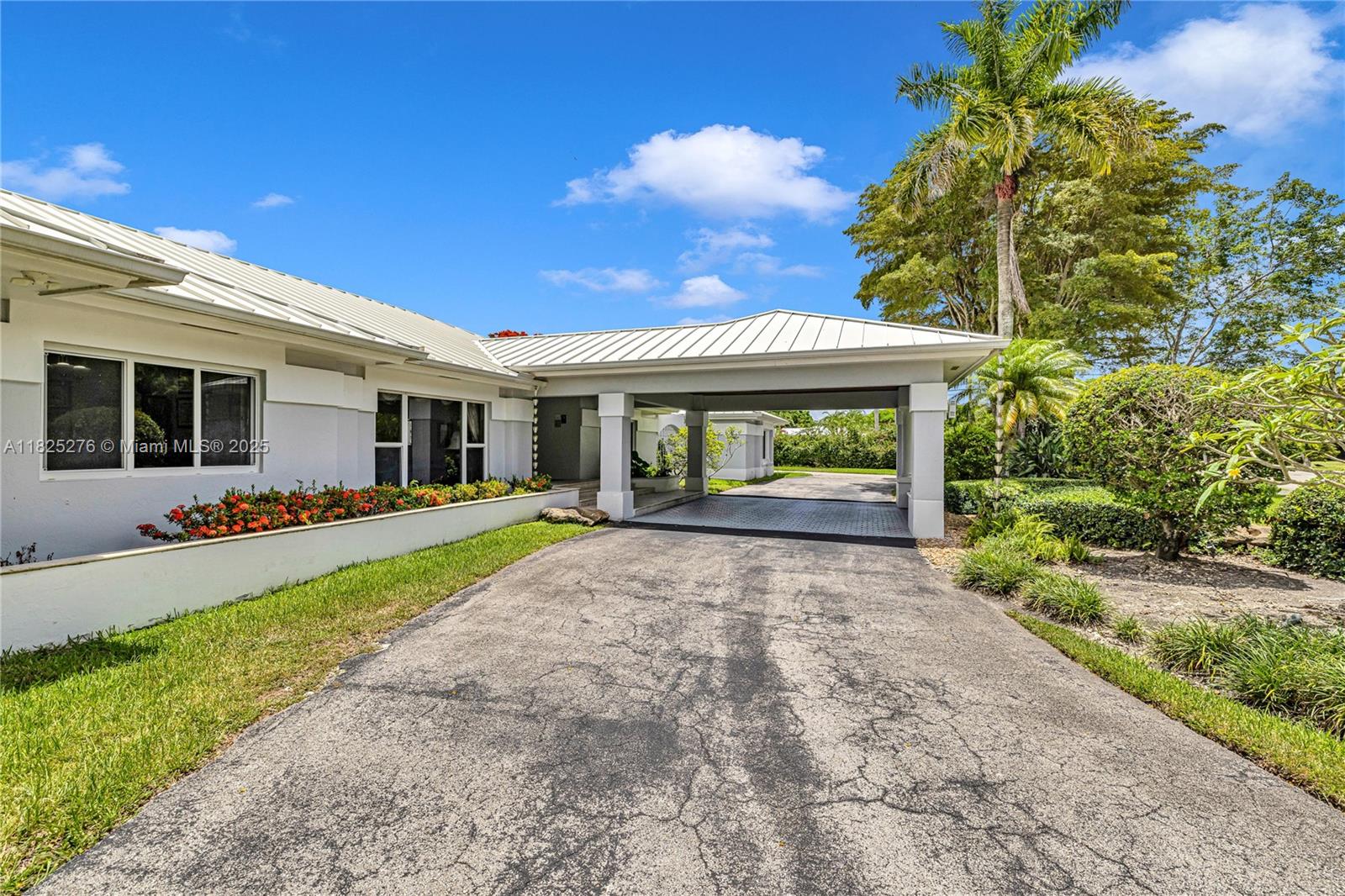 COURTS OF GALLOWAY GLEN - Residential