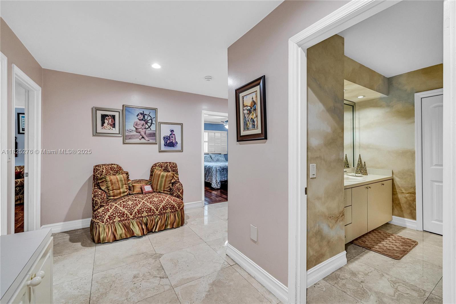 COURTS OF GALLOWAY GLEN - Residential