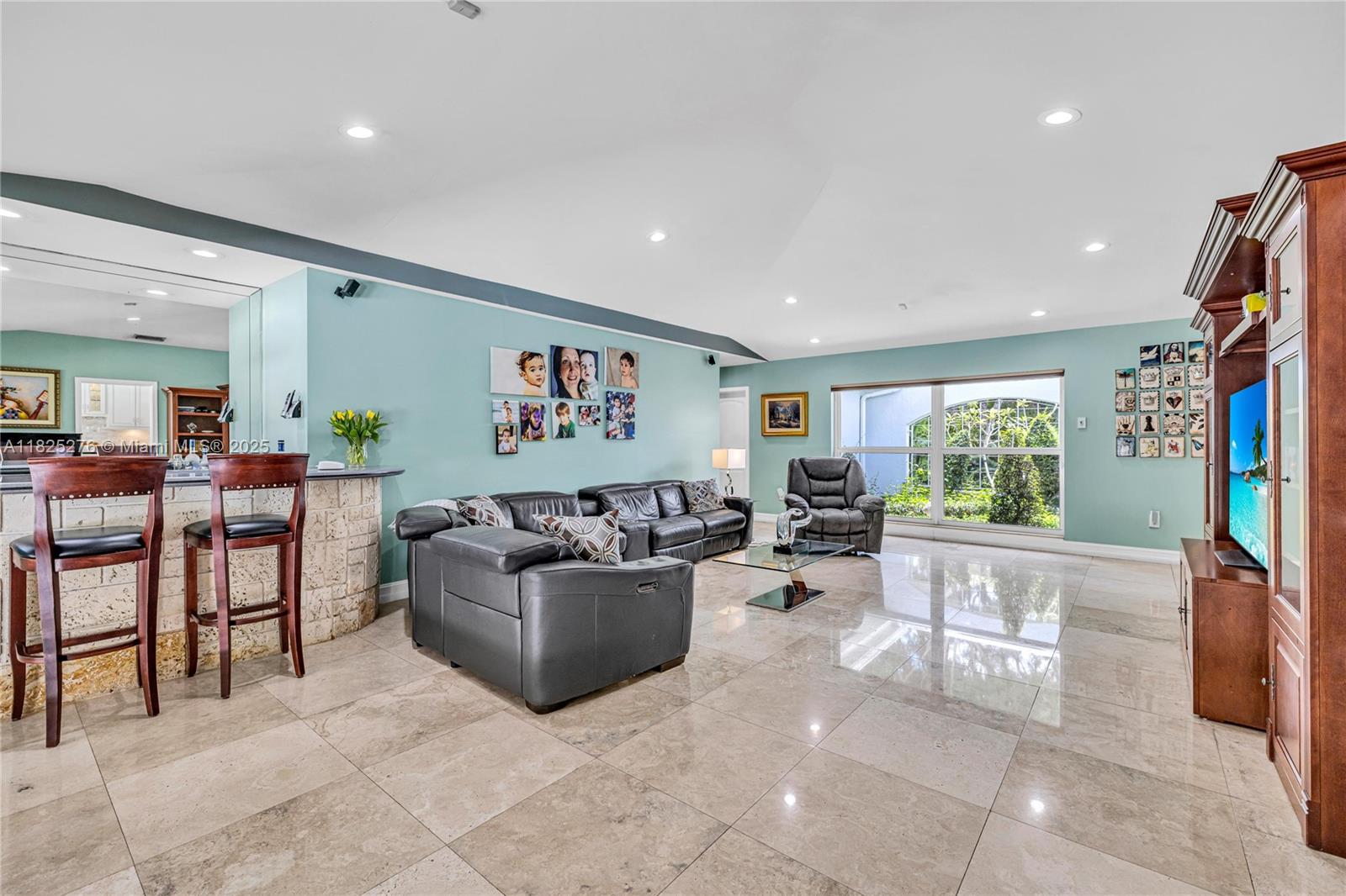 COURTS OF GALLOWAY GLEN - Residential