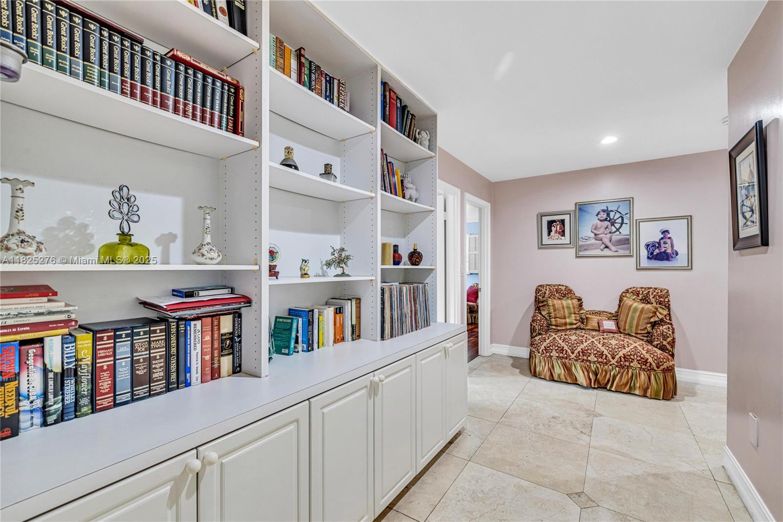 COURTS OF GALLOWAY GLEN - Residential