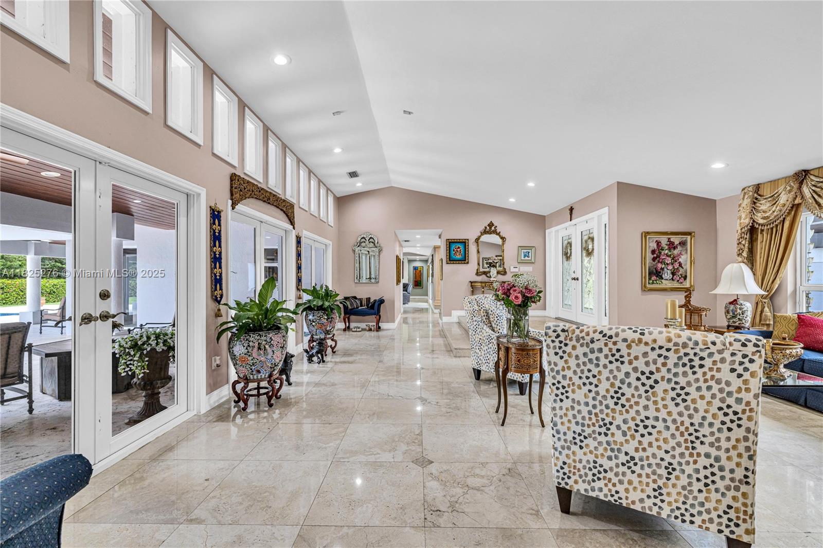 COURTS OF GALLOWAY GLEN - Residential