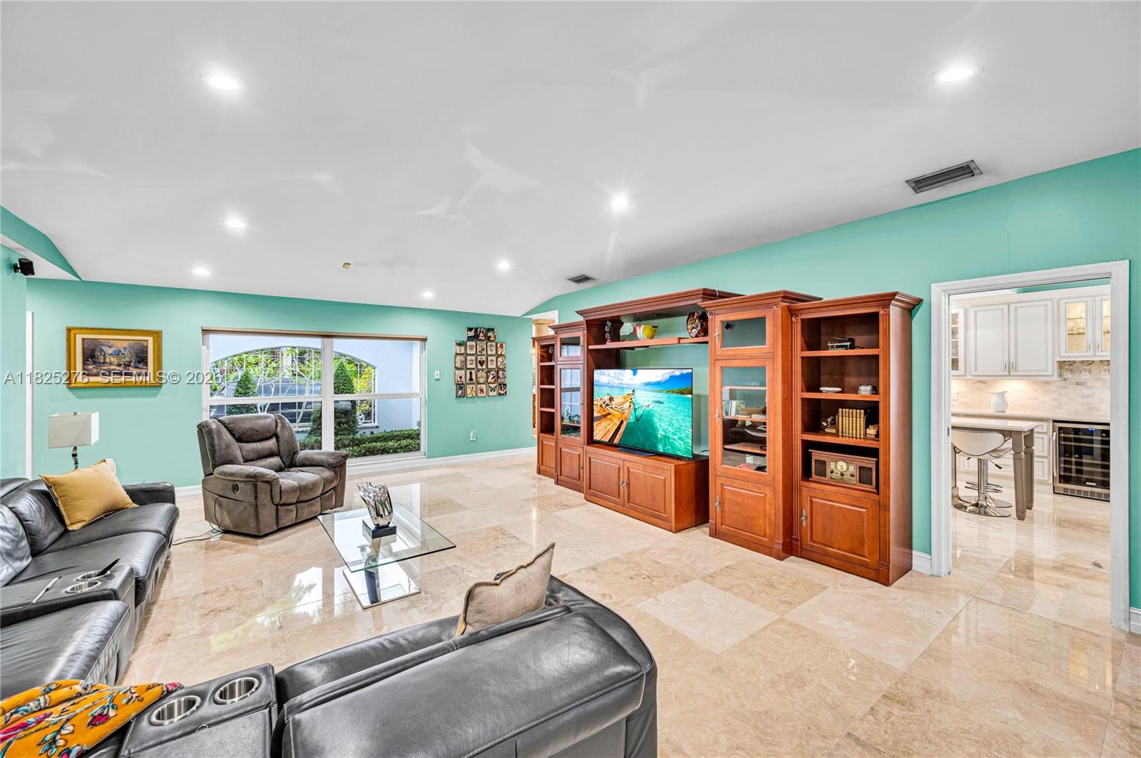 COURTS OF GALLOWAY GLEN - Residential