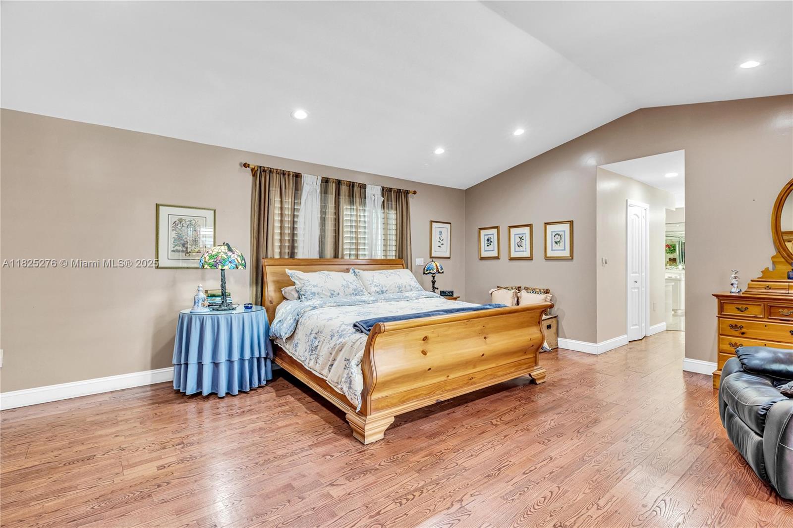 COURTS OF GALLOWAY GLEN - Residential