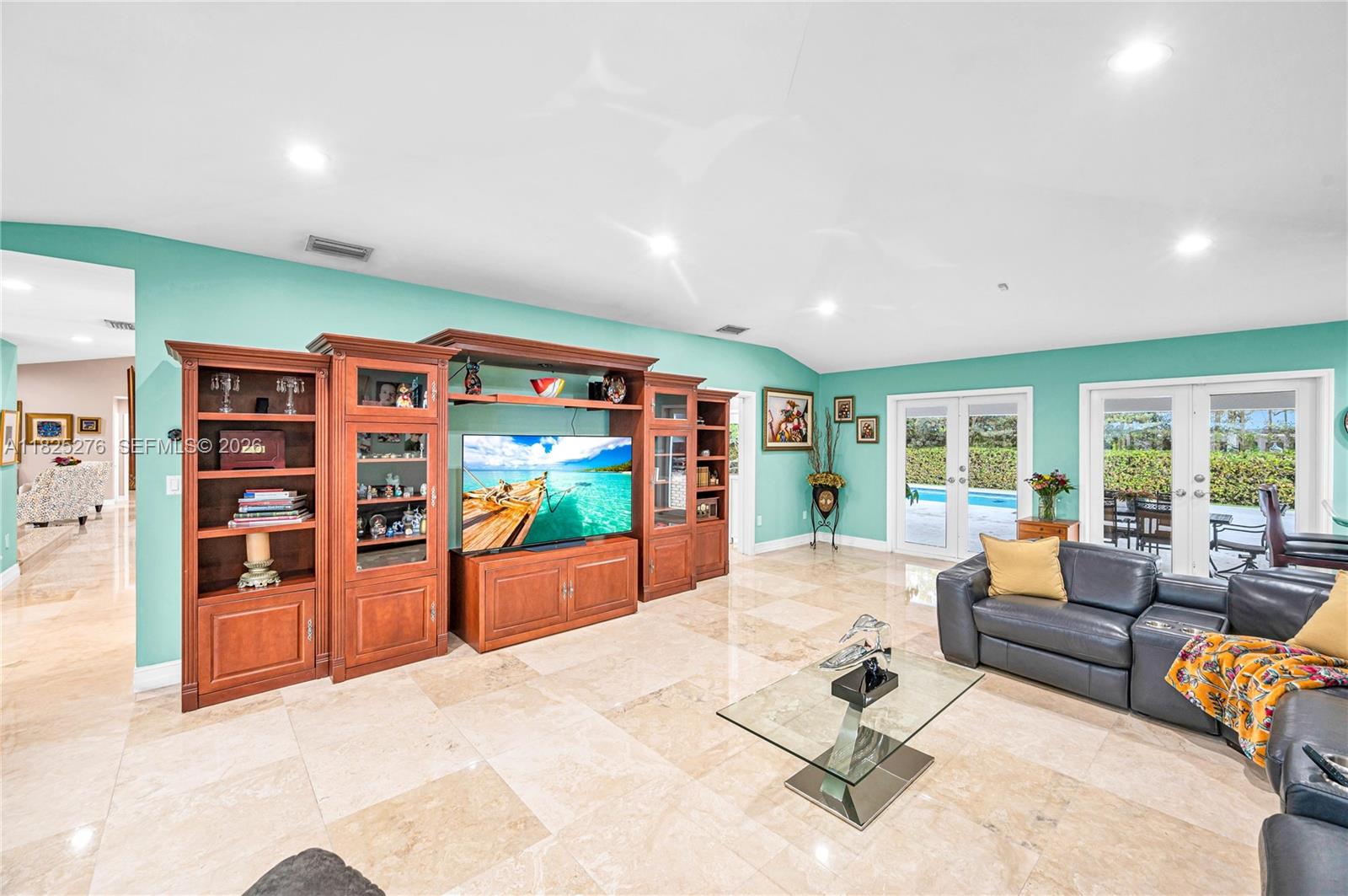 COURTS OF GALLOWAY GLEN - Residential