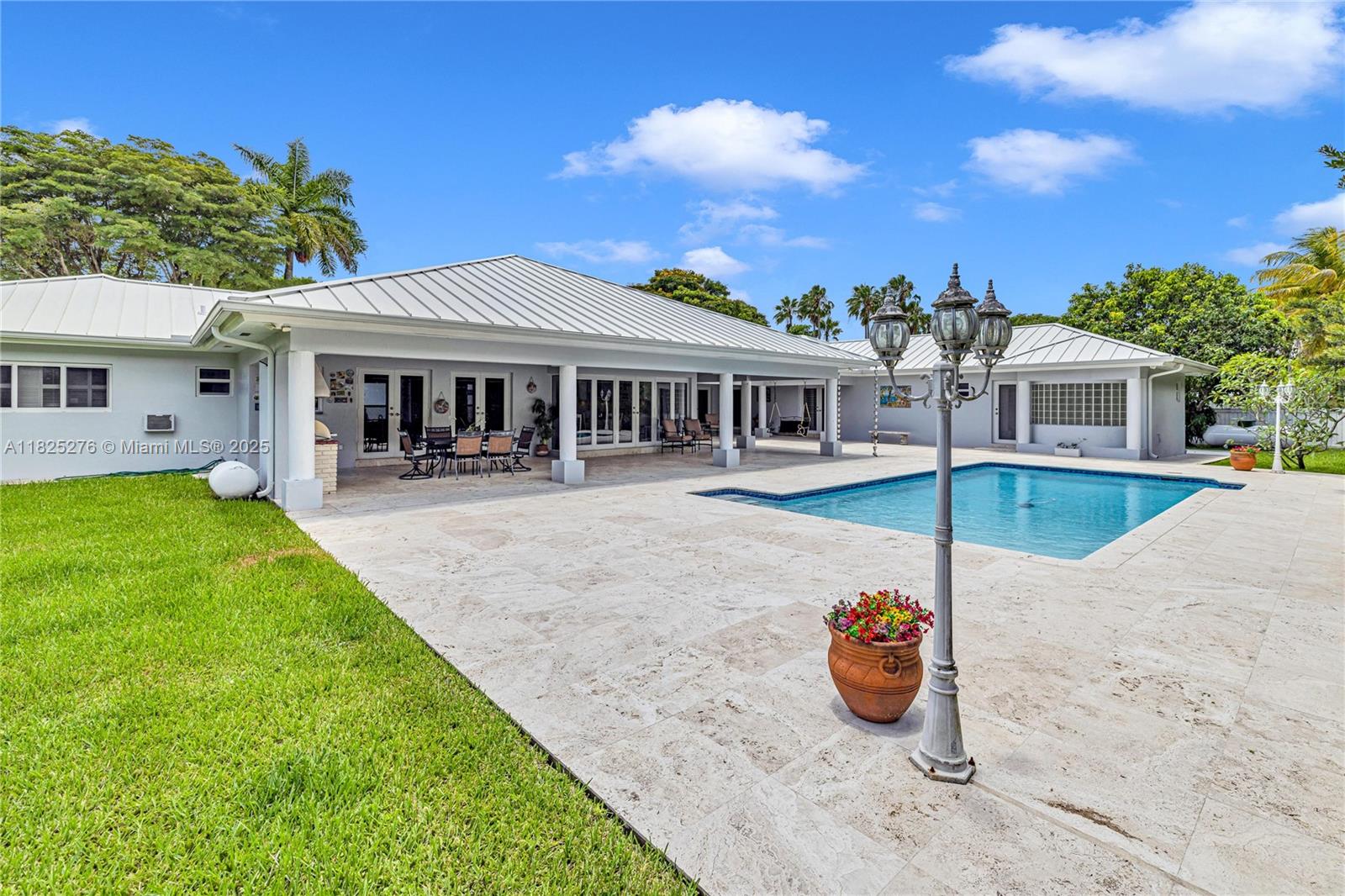 COURTS OF GALLOWAY GLEN - Residential