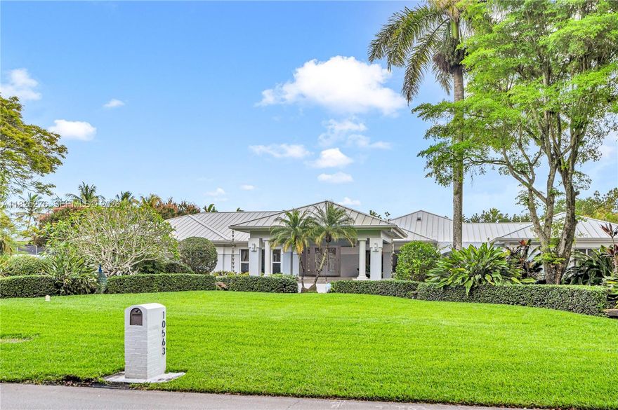 Original Owners! Appointed on a premium corner lot just under an acre in the prestigious Galloway Glen neighborhood, this exceptional estate offers over 5500 sq ft of refined living space. Designed for both elegance and comfort, the 5-bedroom split floor plan features soaring ceilings, marble floors, a beautifully updated kitchen, and spacious, light-filled living areas. Oversized family room and kitchen dining area spill out onto the pool and patio area. The resort-style outdoor space is a true showstopper, with an expansive covered patio, a sparkling pool, and lush landscaping—perfect for luxurious entertaining or private relaxation. Recent upgrades include a metal roof, new AC units, and a Home generator and new propane tanks. Only 14 homes in the community, low HOA.