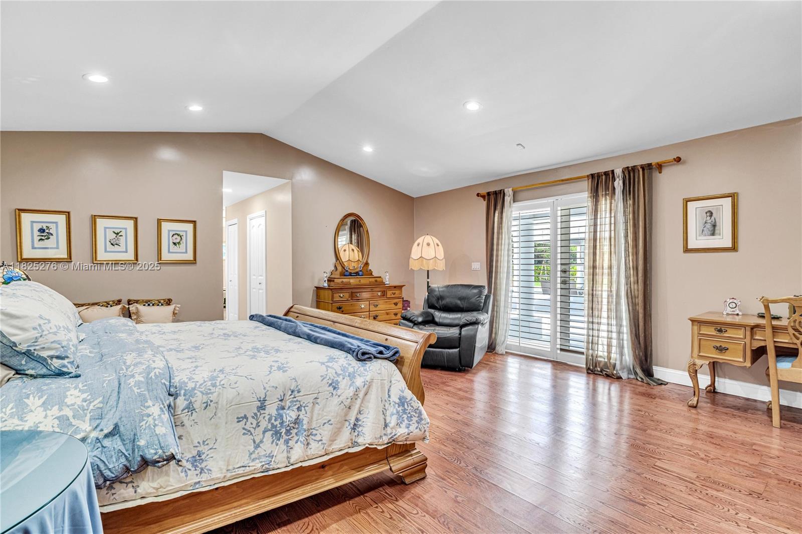 COURTS OF GALLOWAY GLEN - Residential