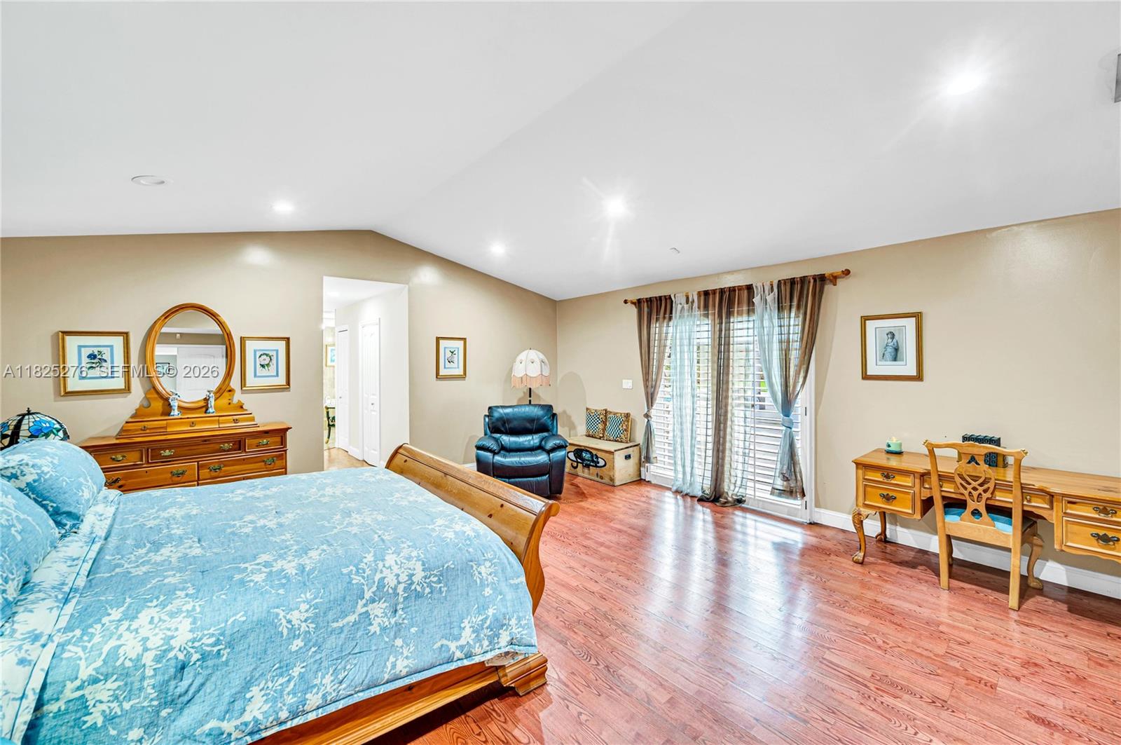 COURTS OF GALLOWAY GLEN - Residential