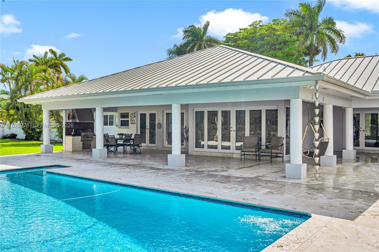 COURTS OF GALLOWAY GLEN - Residential