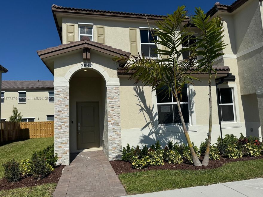 BRAND NEW and modern construction, 3 bedrooms / 3 Full bathrooms. Great Location, best model BANDOL, beautiful corner. All amenities coming soon; clubhouse, fitness centers, swimming pool, hot tub, etc. Gate is coming soon as well with 24*7 security.
EASY TO SHOW