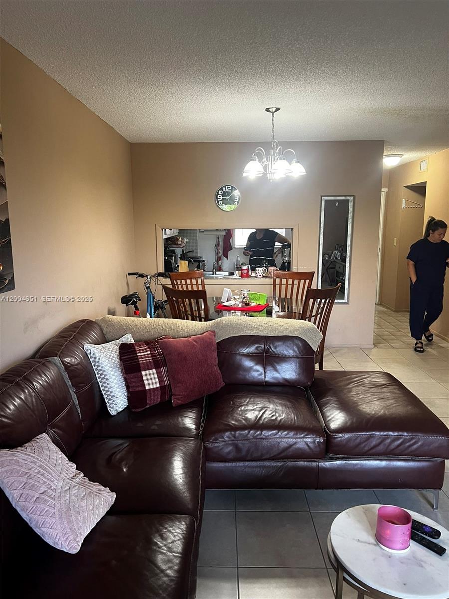 VILLAGE OF KINGS CREEK CO - Residential