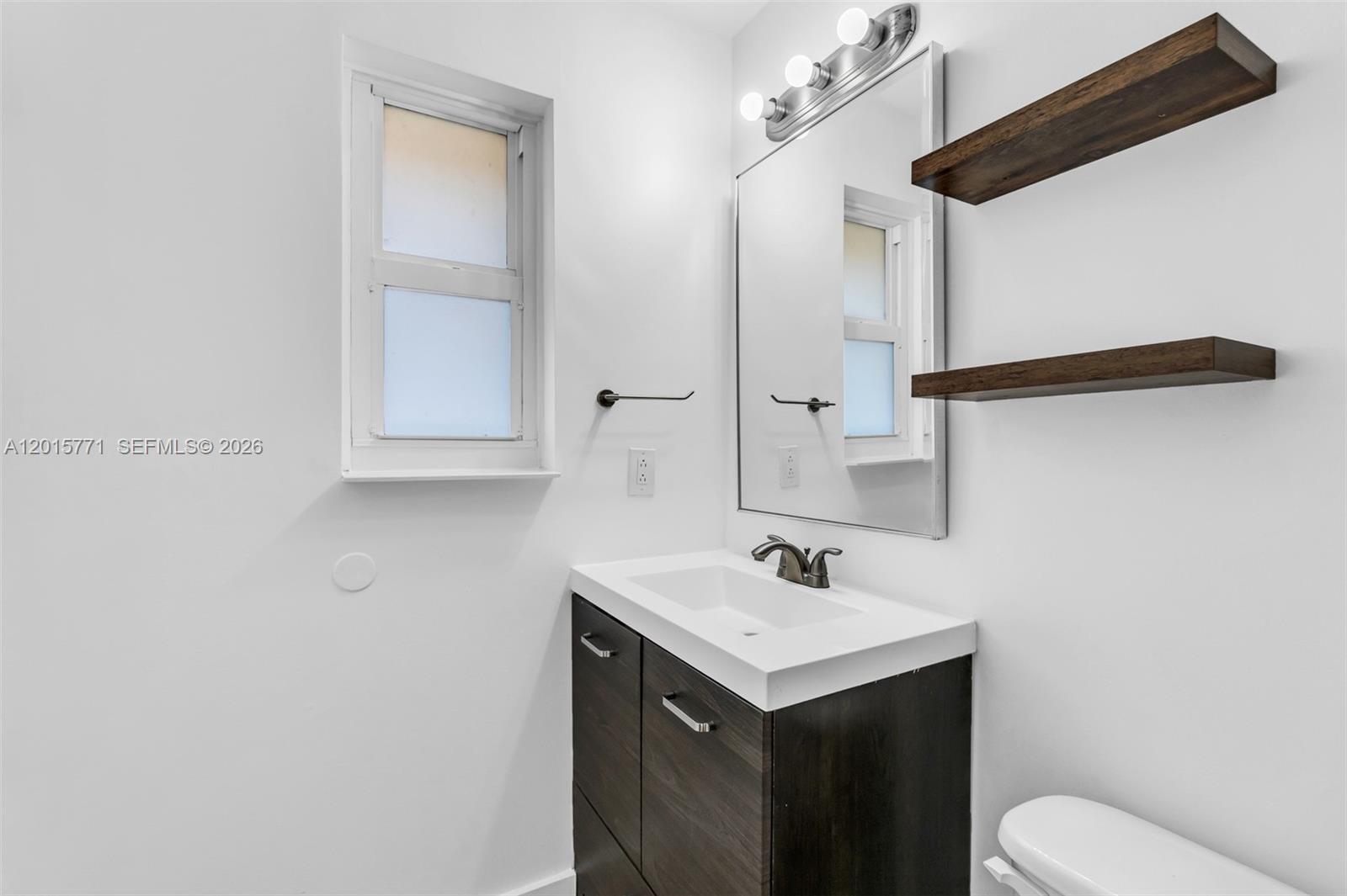 CASTLE APTS CONDO - Residential