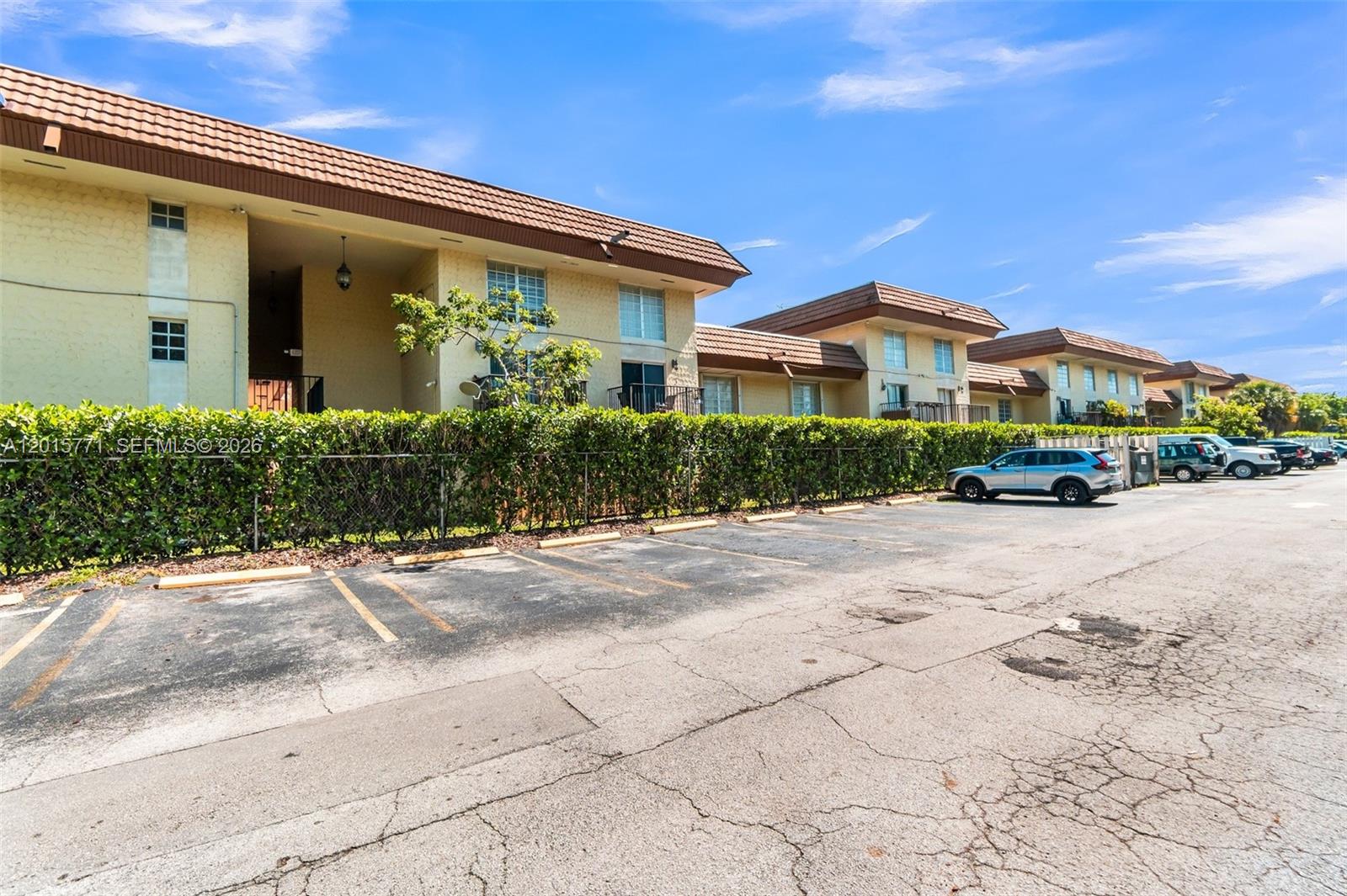 CASTLE APTS CONDO - Residential