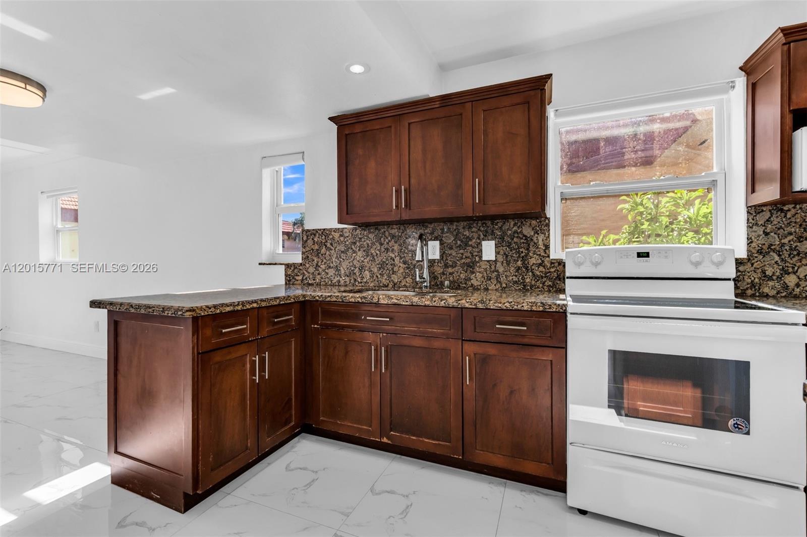 CASTLE APTS CONDO - Residential