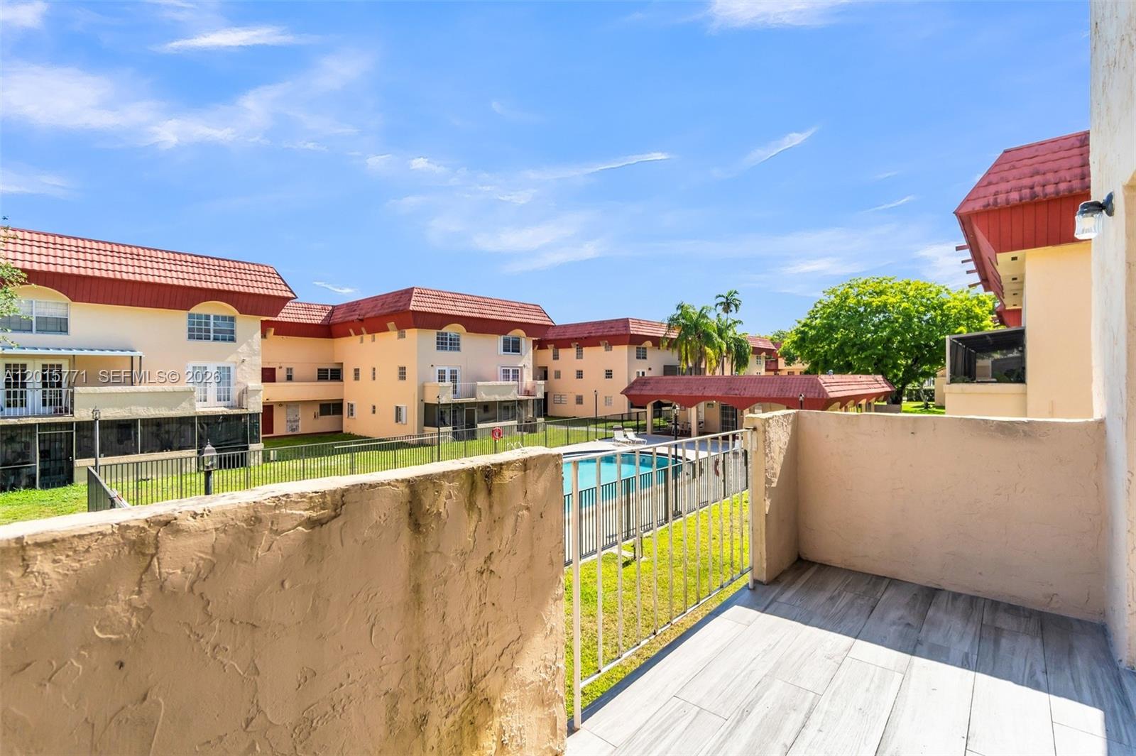 CASTLE APTS CONDO - Residential