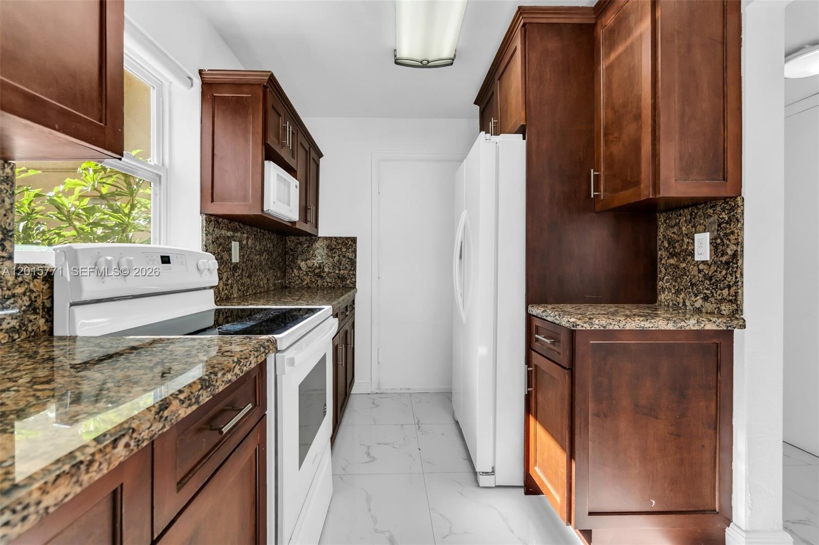 CASTLE APTS CONDO - Residential