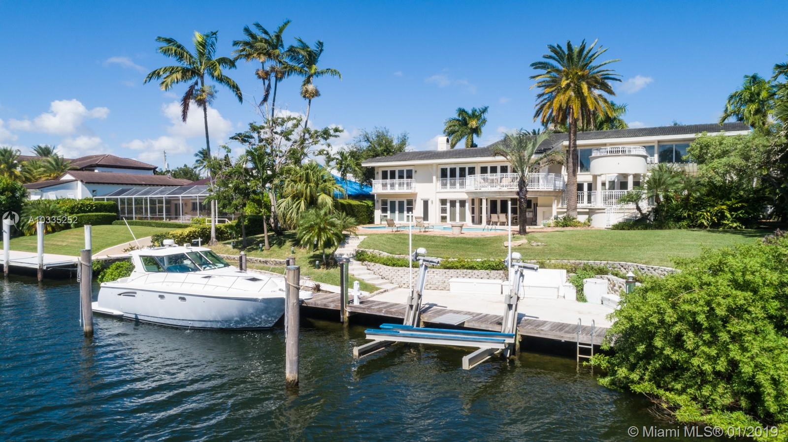 29 54 41 C GABLES RIV SEC - Residential