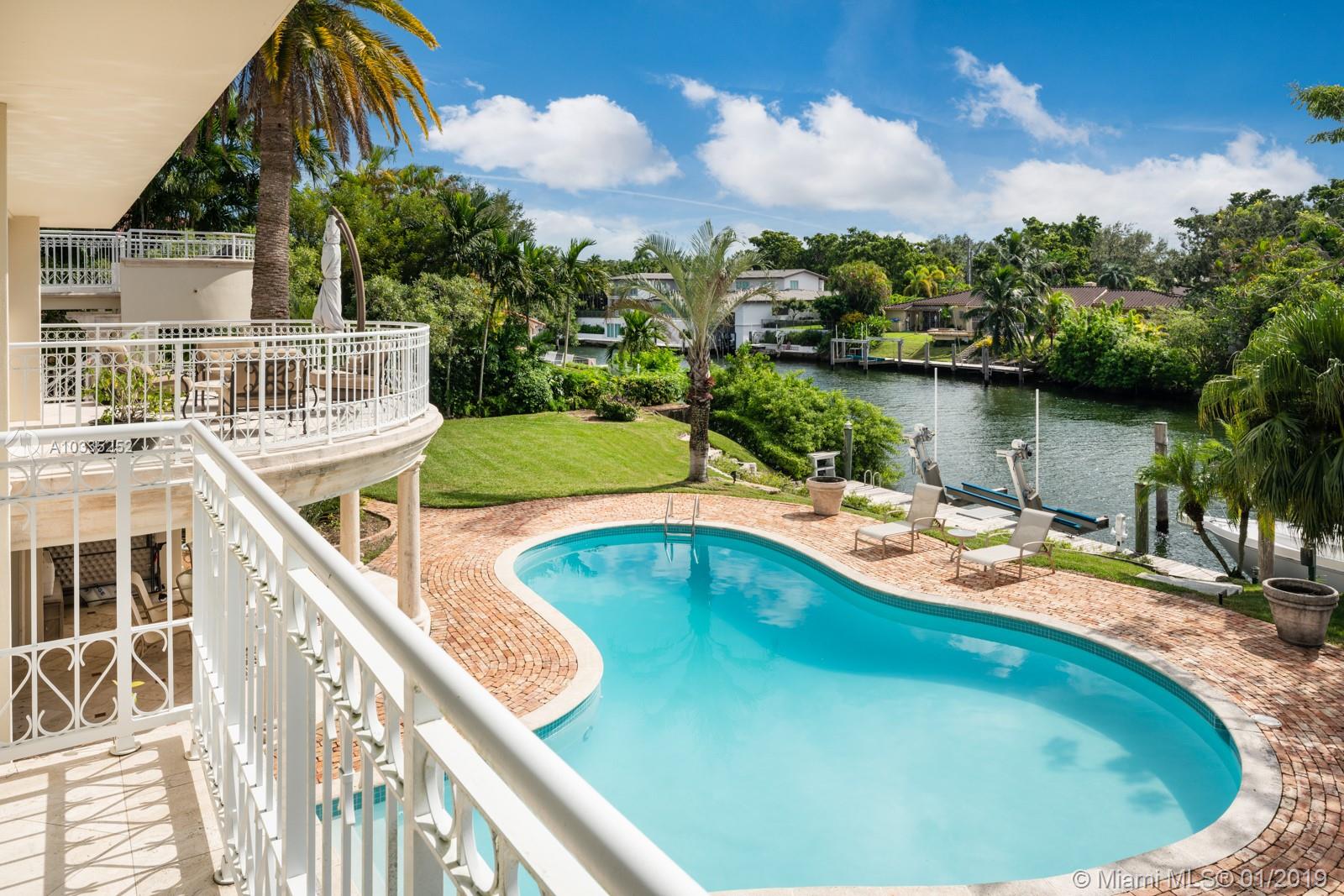 29 54 41 C GABLES RIV SEC - Residential