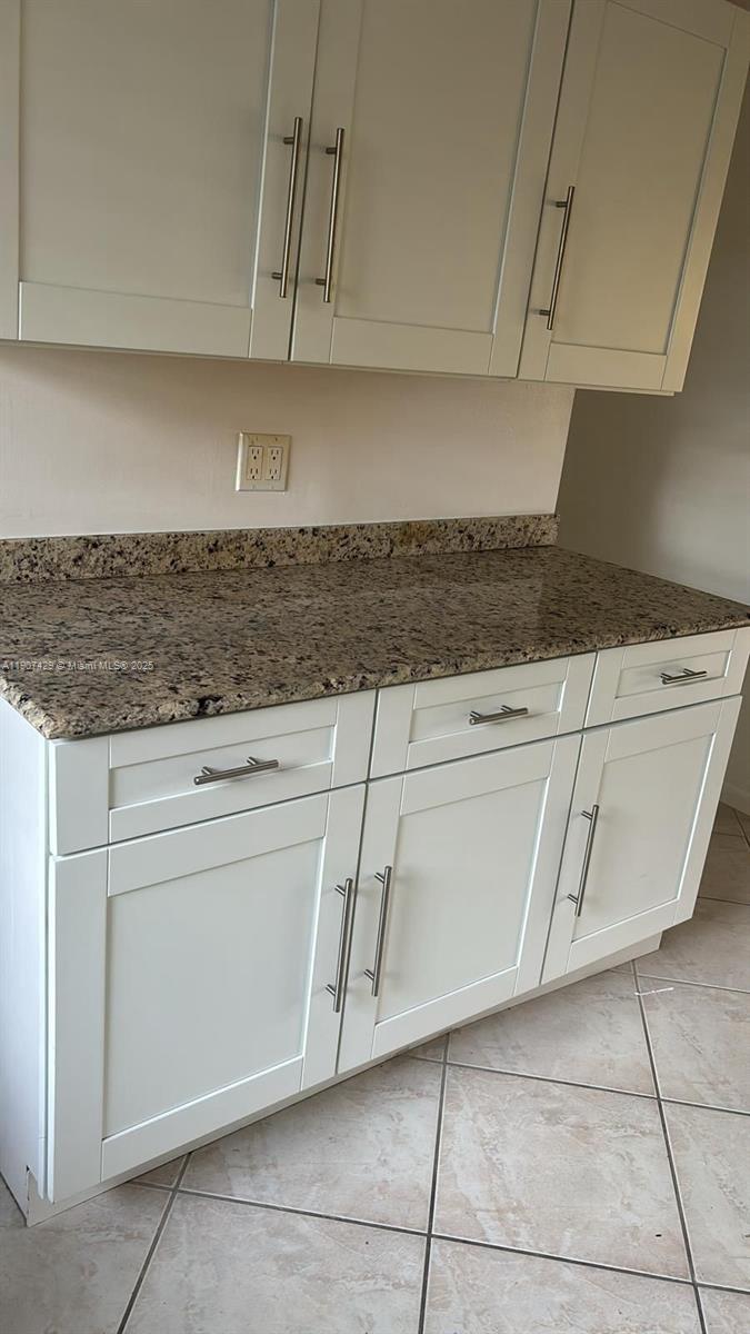 BOYNTON LAKES 1 - Residential Lease