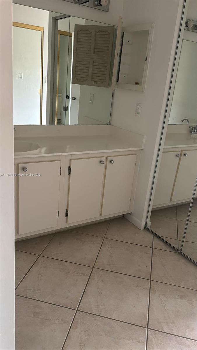 BOYNTON LAKES 1 - Residential Lease