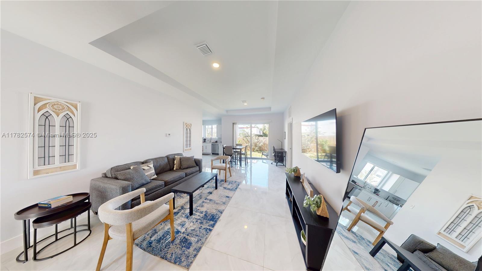 1505 SW 27th Ct