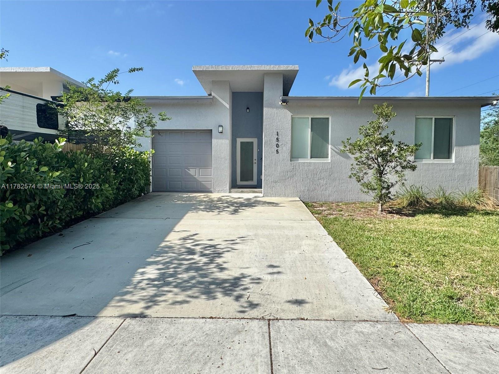 Property for Sale at 1505 Sw 27th Ct, Fort Lauderdale, Broward County, Florida - Bedrooms: 3 
Bathrooms: 2  - $599,000