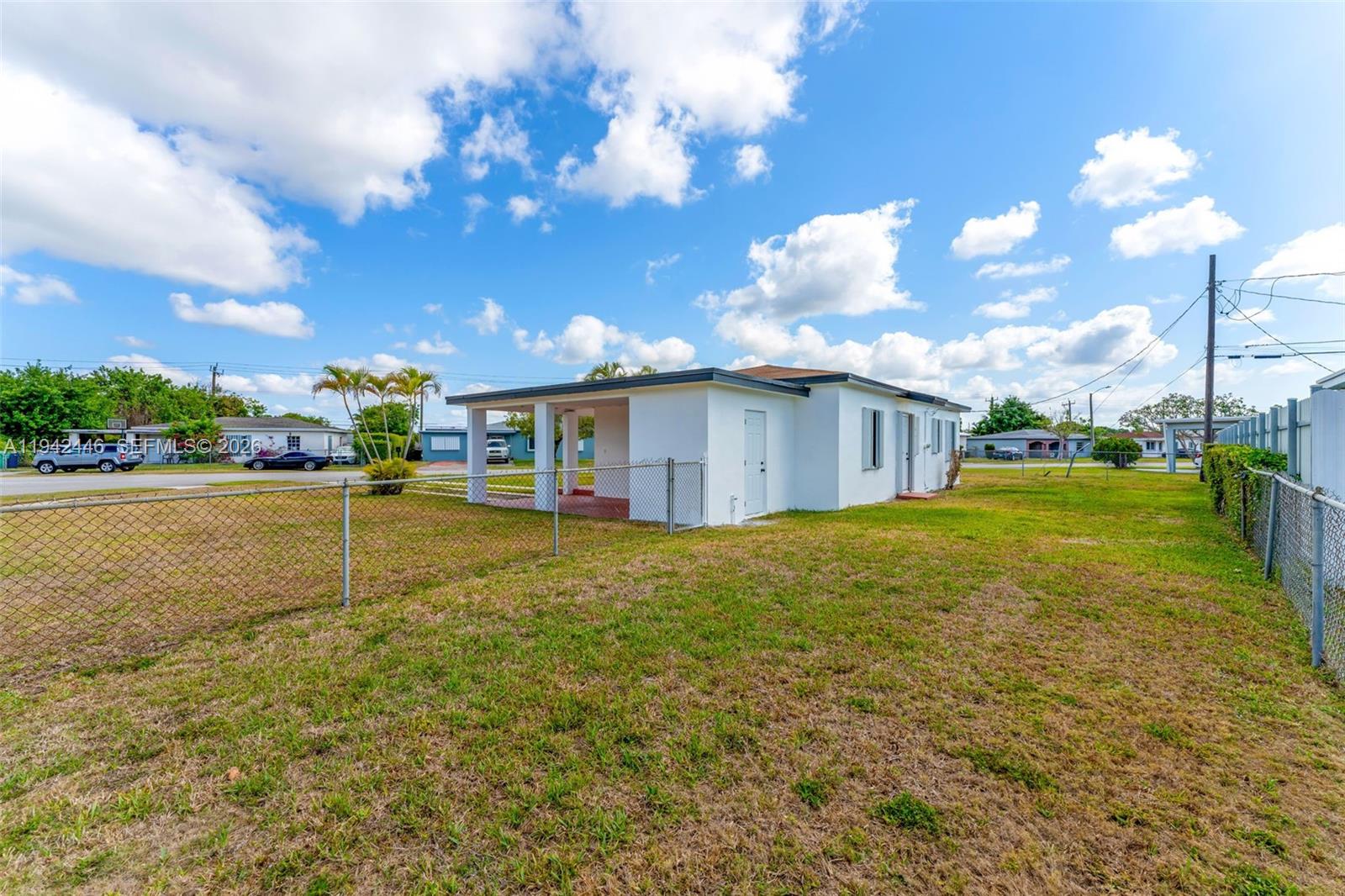 RICHMOND HEIGHTS - Residential