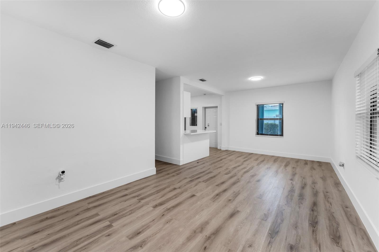 RICHMOND HEIGHTS - Residential