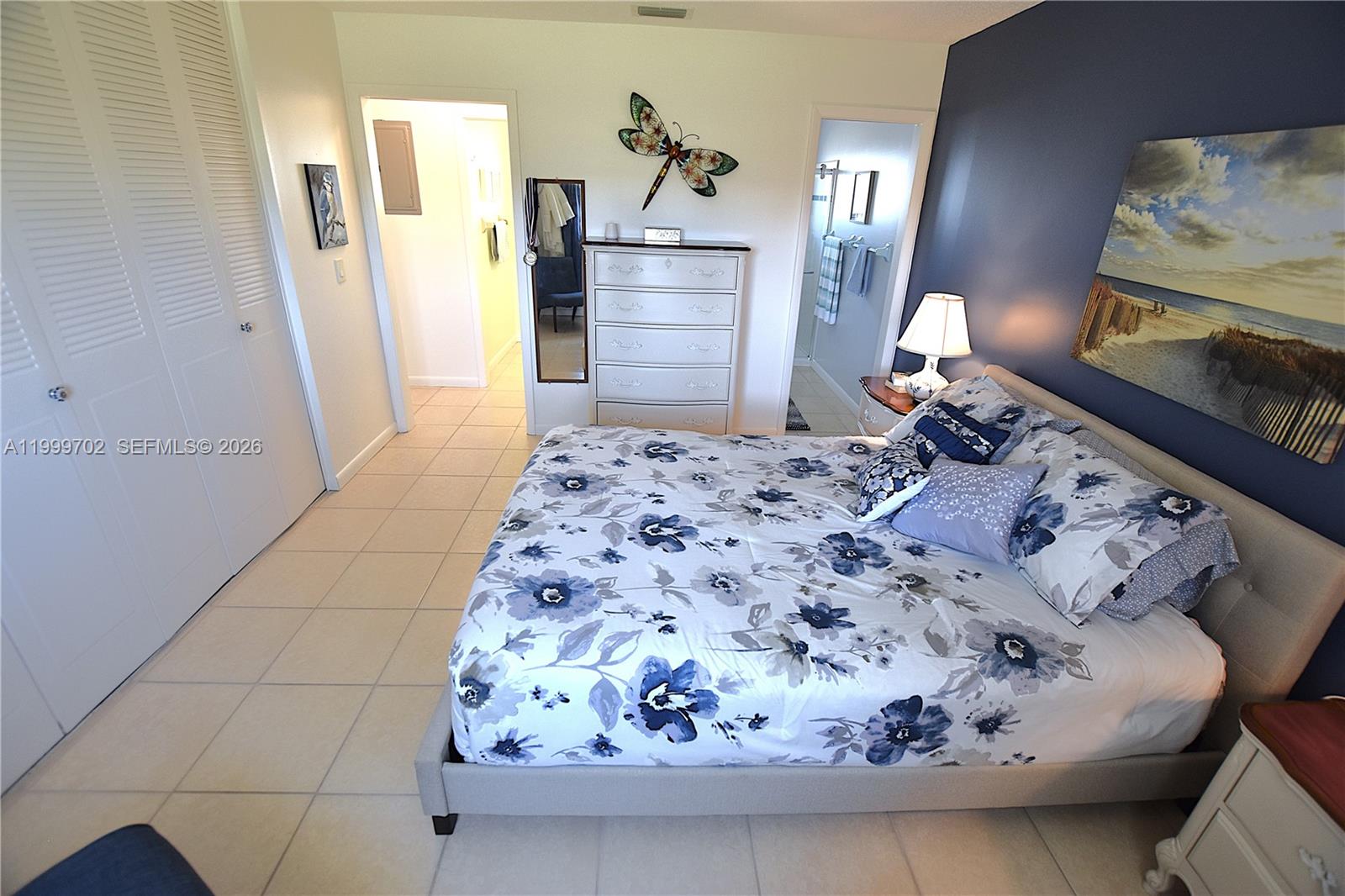 CRESTHAVEN VILLAS 30 COND - Residential