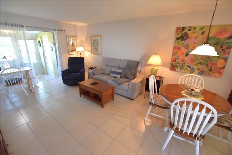 Tiny photo for 2672 E Emory Drive #D, West Palm Beach, FL 33415 (MLS # A11999702)