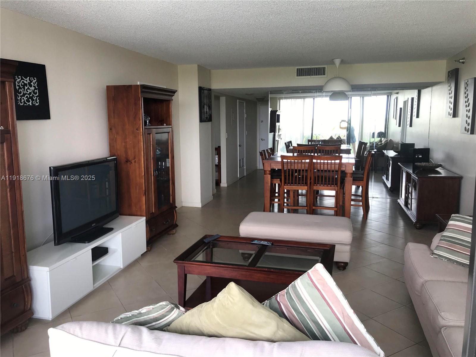 20515 E Country Club Dr 541