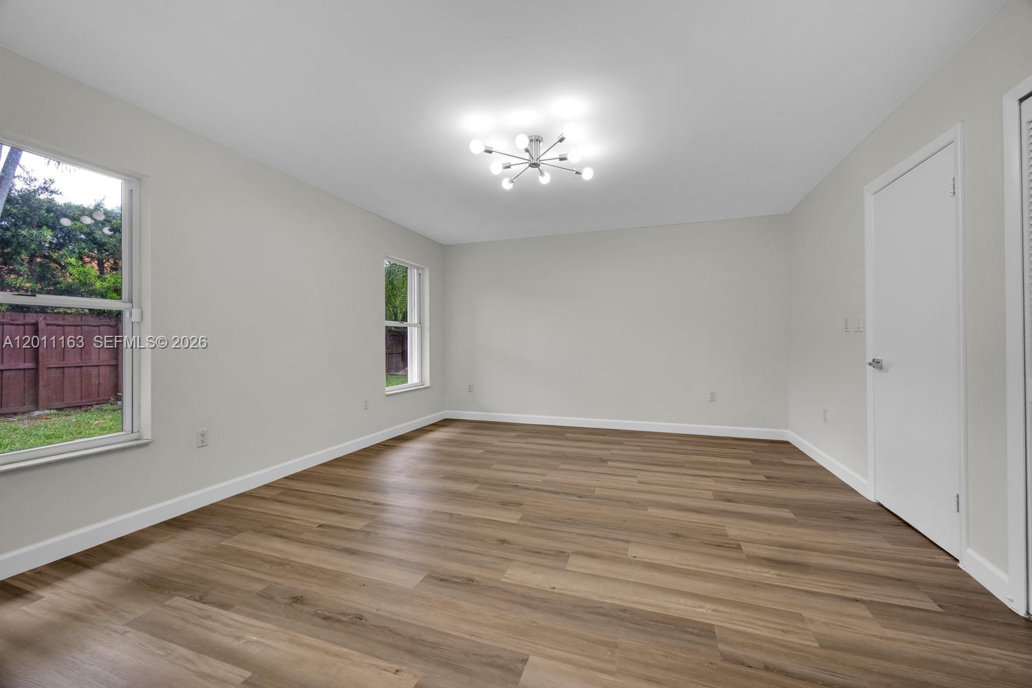 DADELAND PARK SUB - Residential