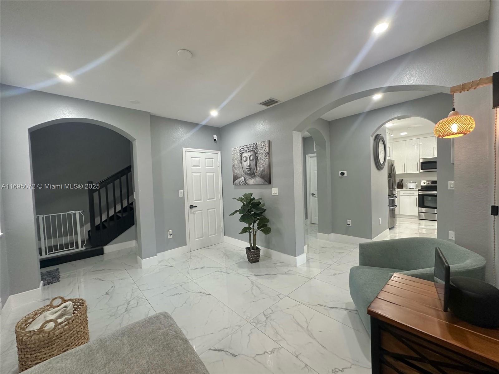 Property for Sale at 9237 Sw 227th St 11, Cutler Bay, Miami-Dade County, Florida - Bedrooms: 3 
Bathrooms: 3  - $409,900