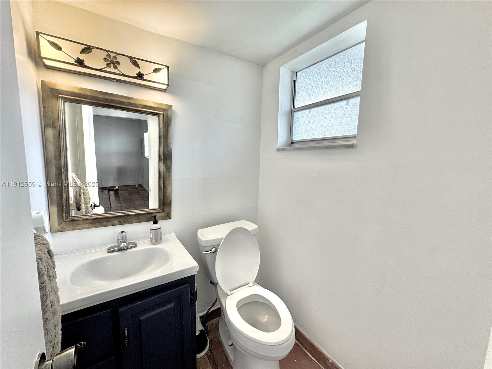 GOLF MANOR BLDG A CONDO - Residential Lease