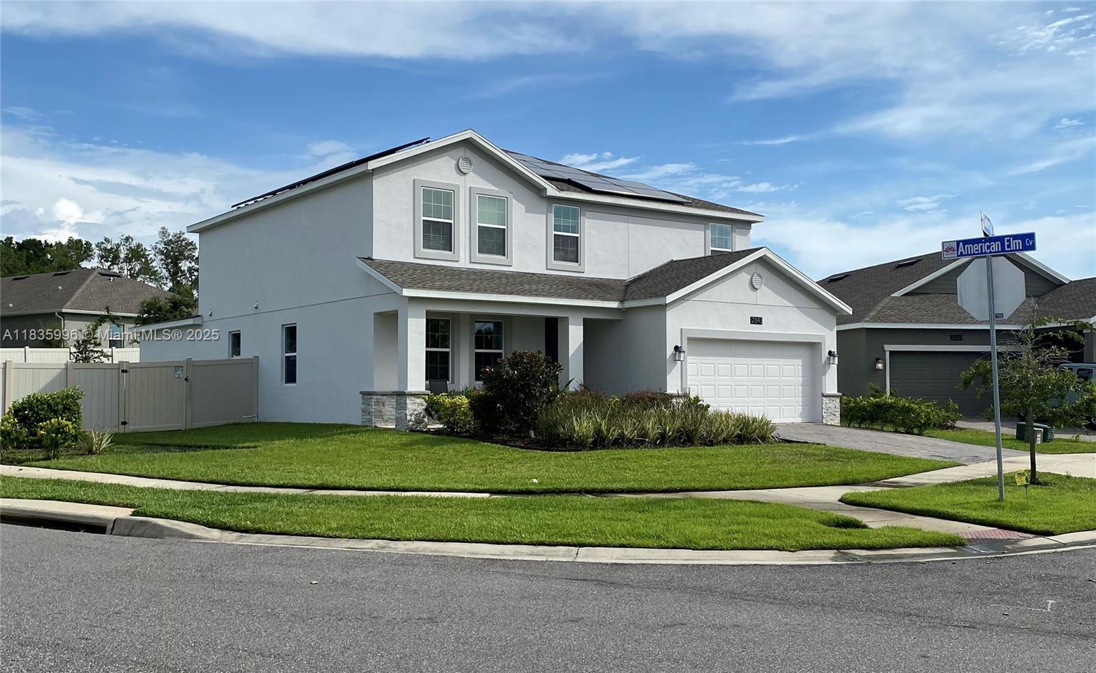 2843 Darlington Oak Ln
