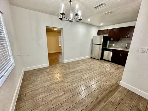 MLS: A11795108