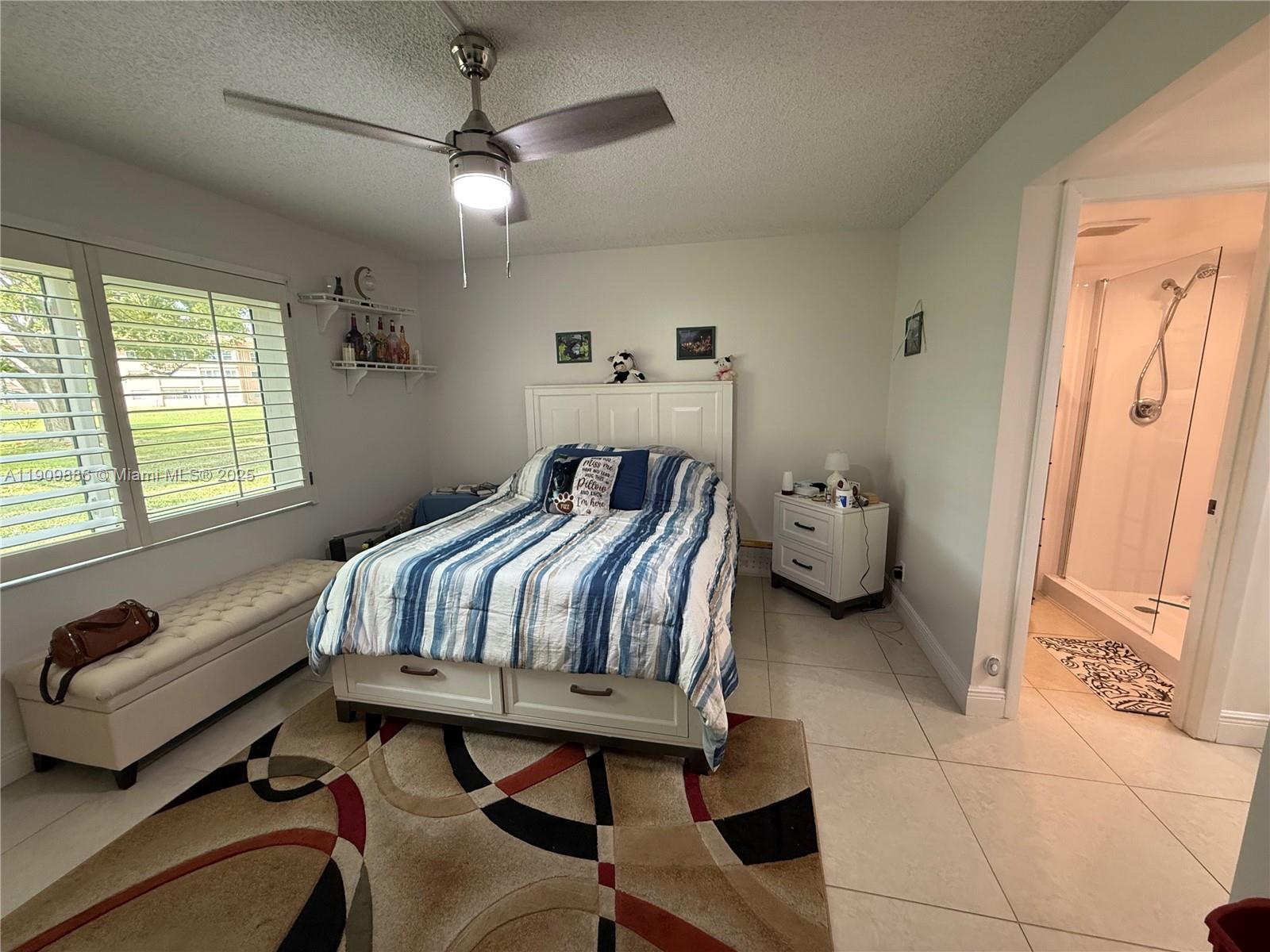 SUNRISE LAKES 141 CONDO - Residential