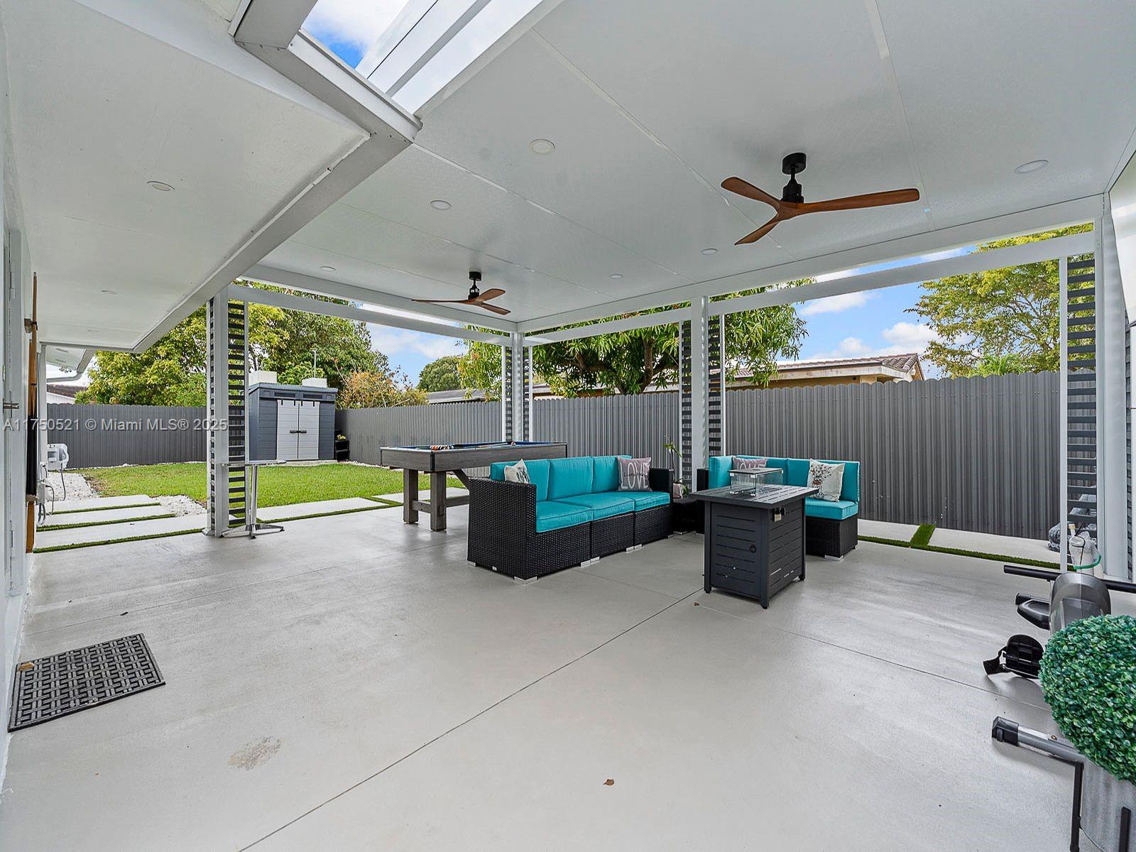 WINSTON PARK UNIT 6 - Residential