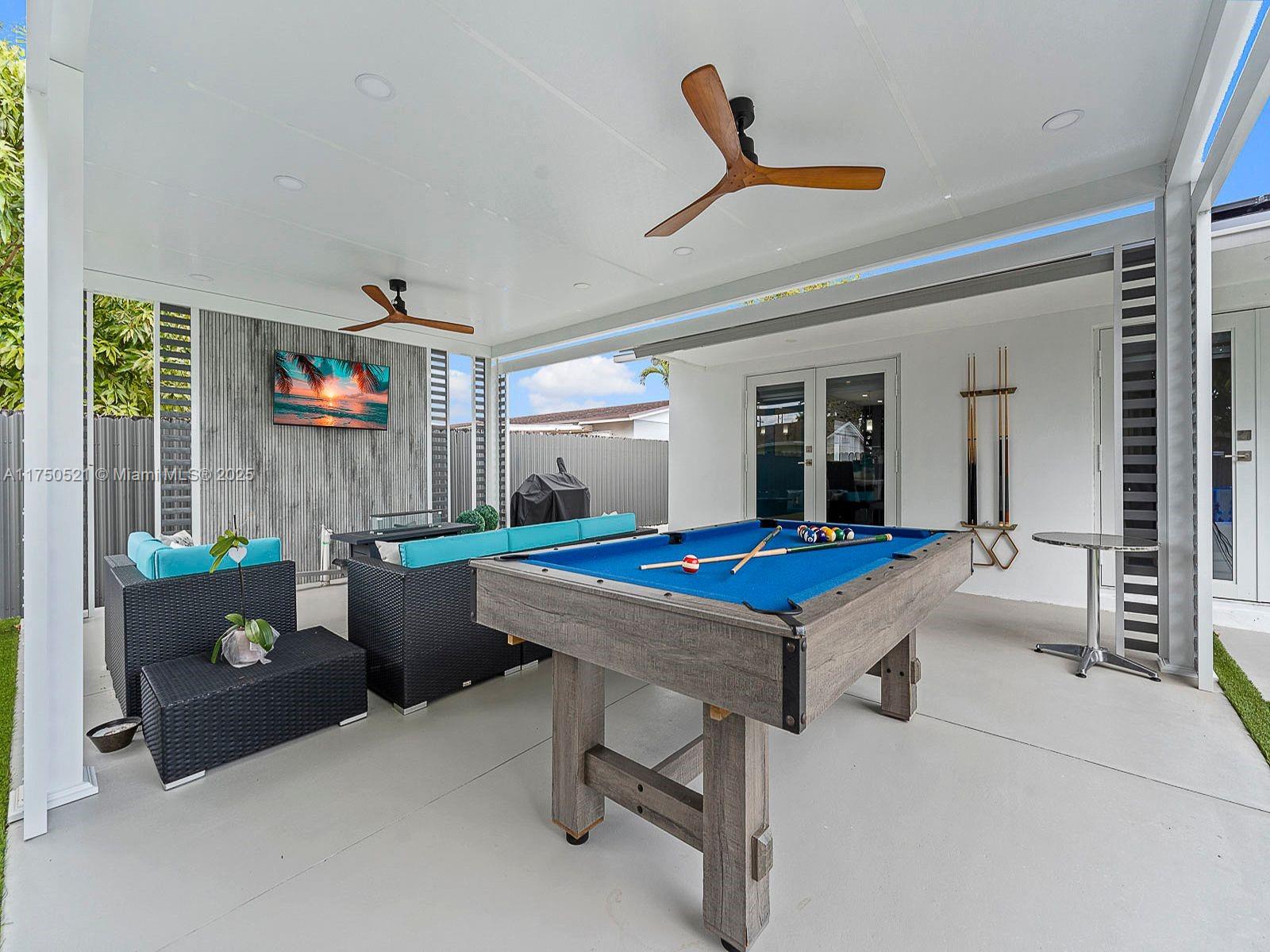 WINSTON PARK UNIT 6 - Residential