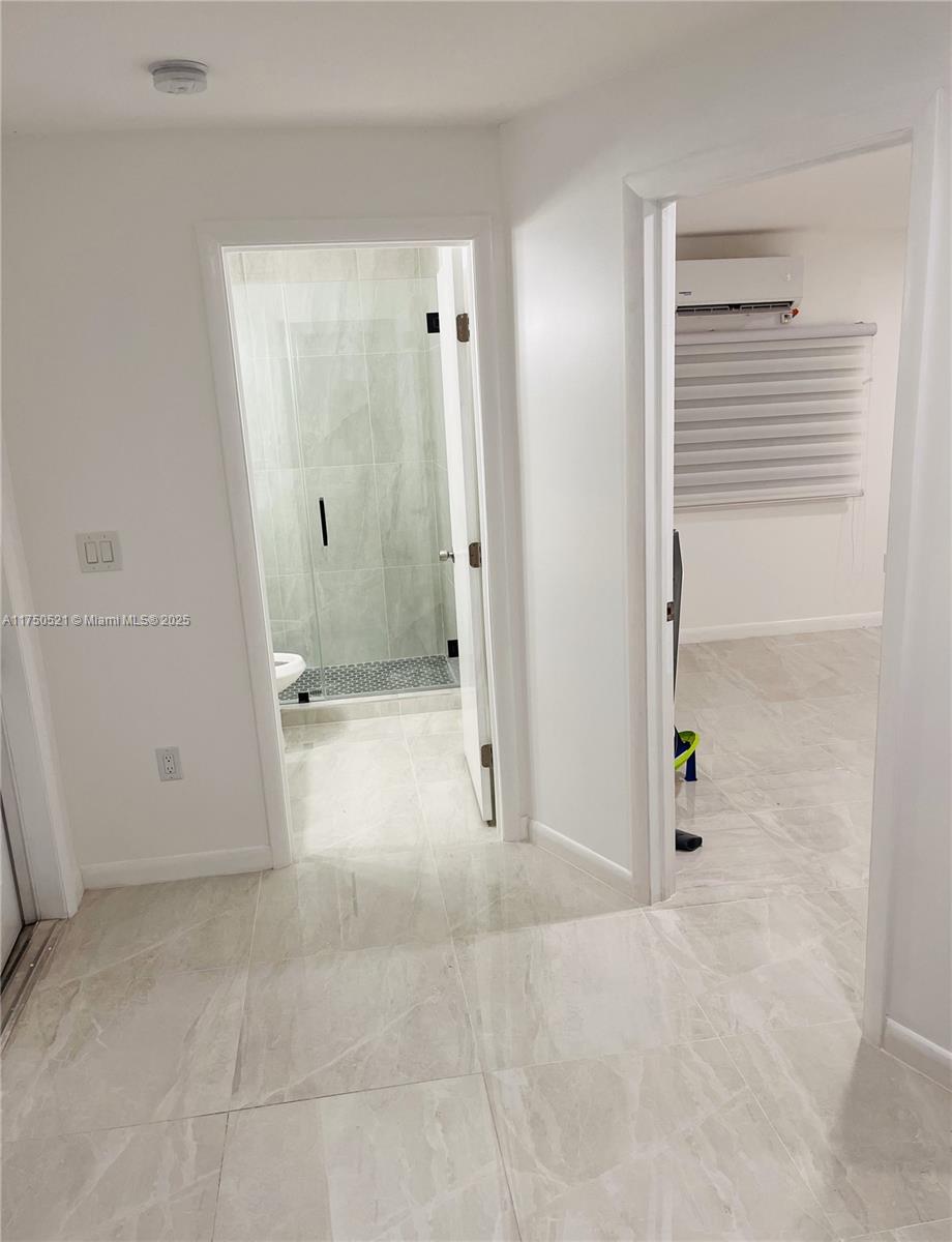WINSTON PARK UNIT 6 - Residential