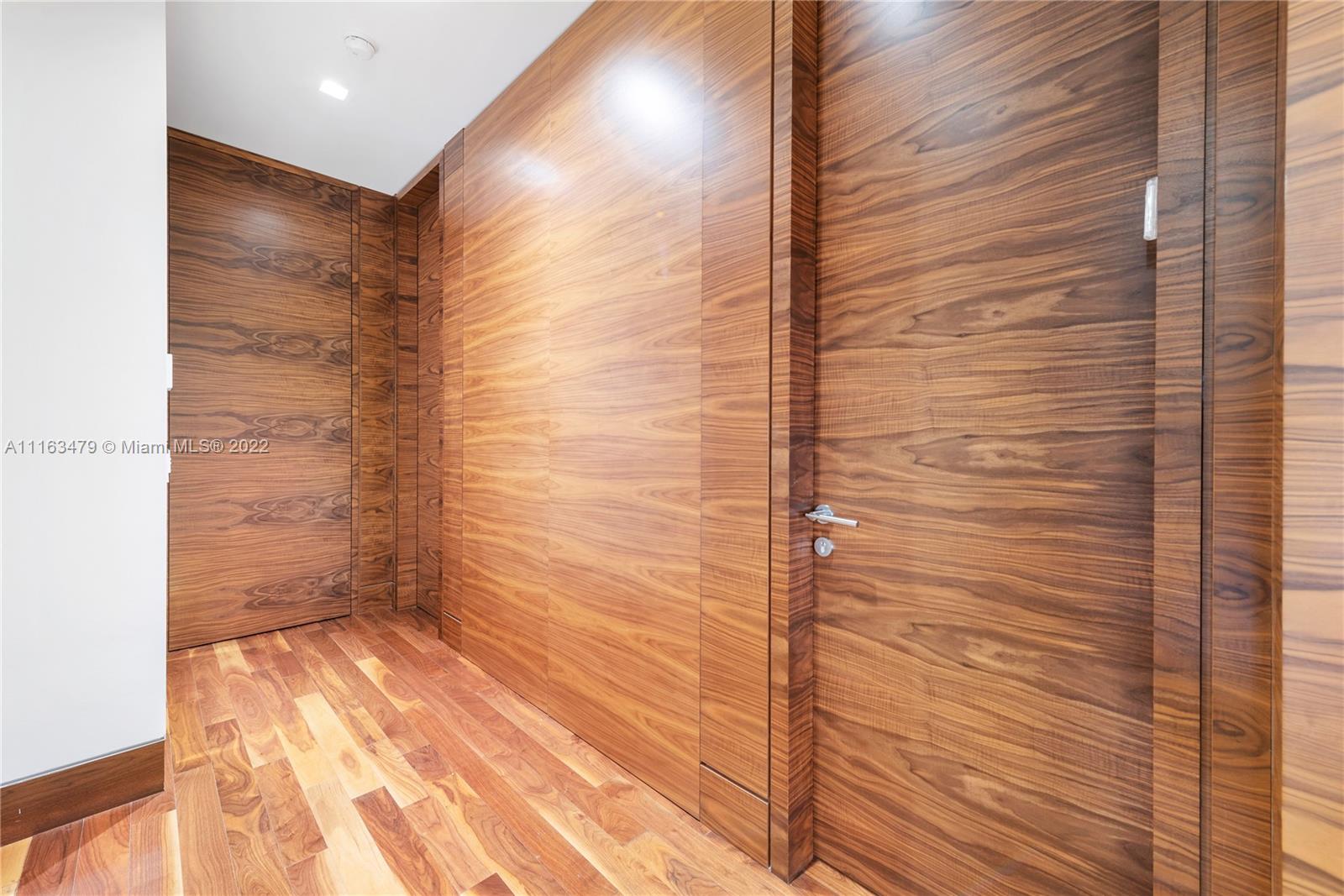 GOLDEN ISLES ESTATES FIRS - Residential