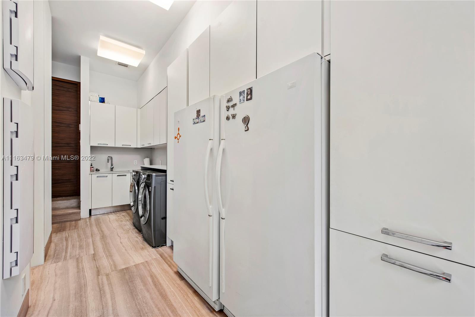 GOLDEN ISLES ESTATES FIRS - Residential