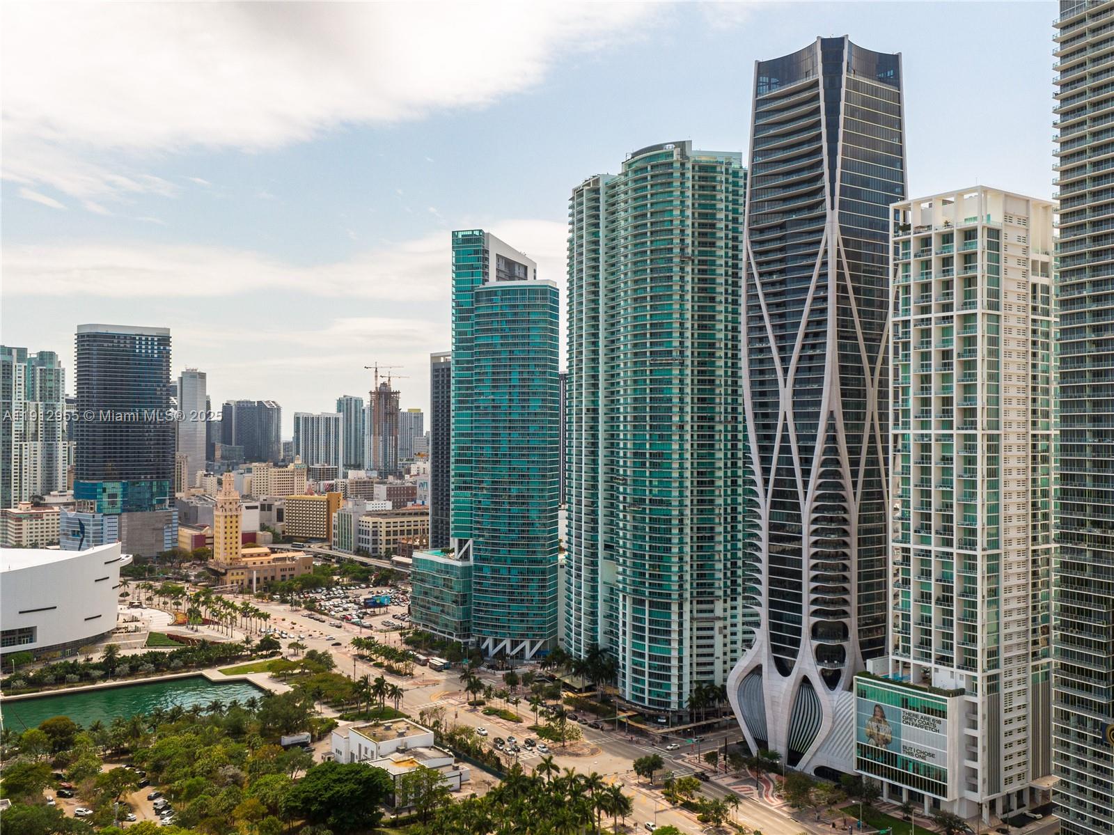 TEN MUSEUM PK RESIDENTIAL - Residential