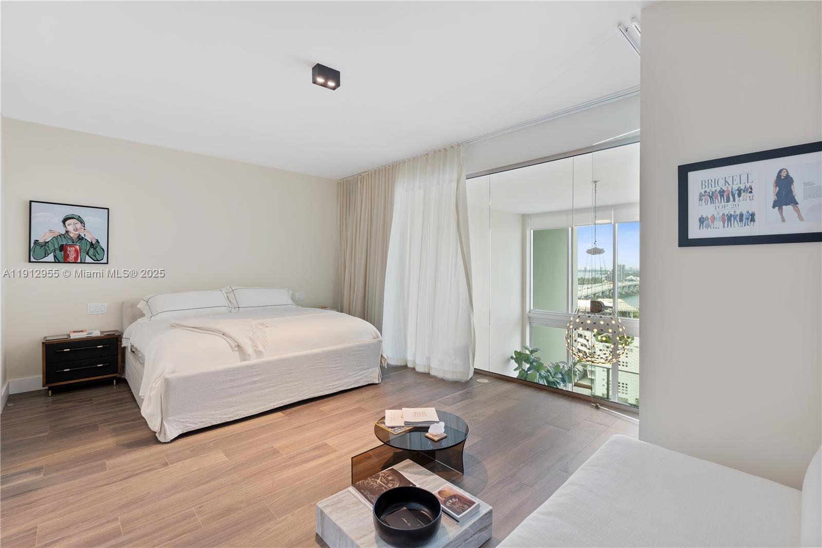 TEN MUSEUM PK RESIDENTIAL - Residential