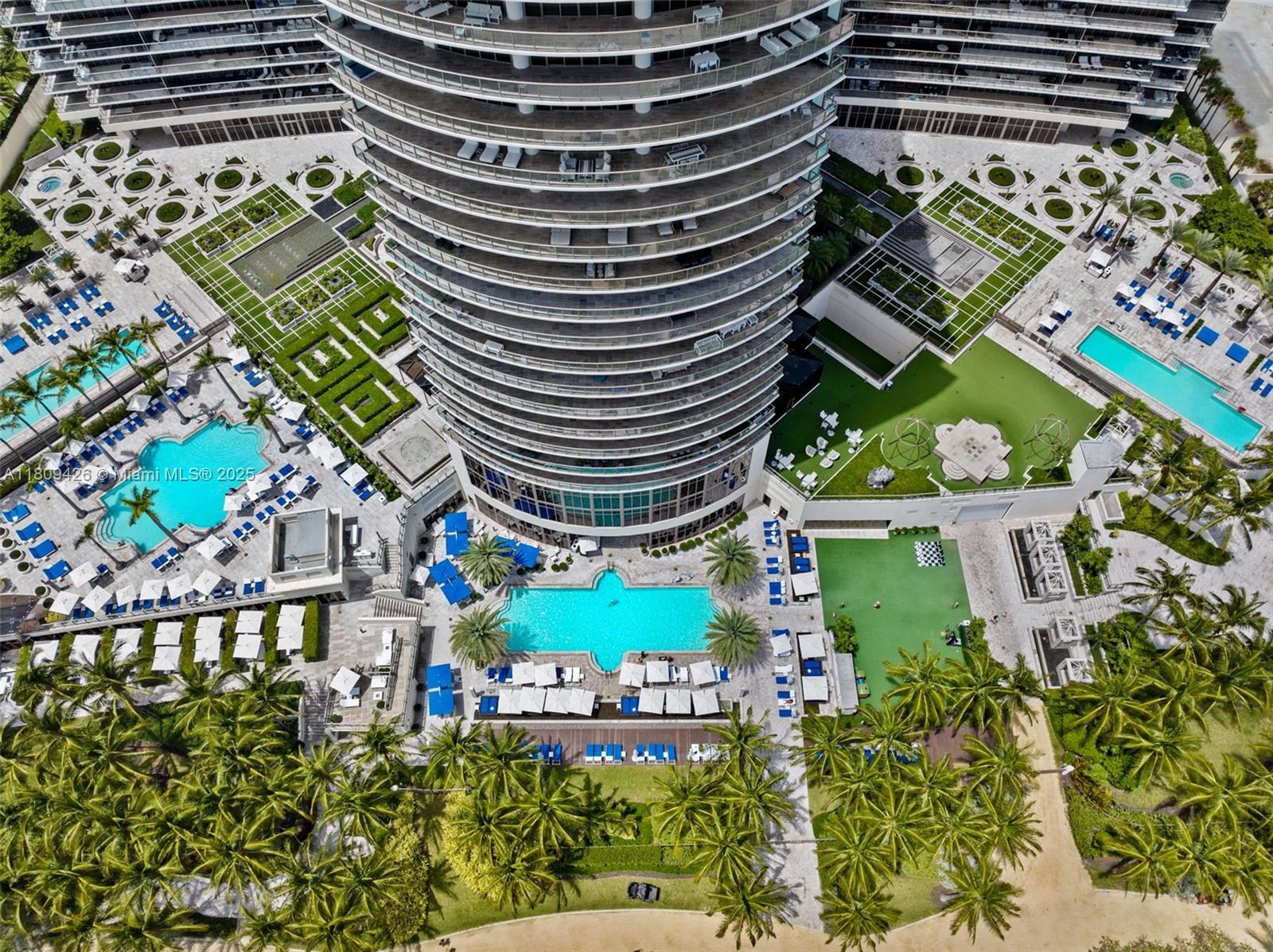 BAL HARBOUR CENTER CONDO - Residential