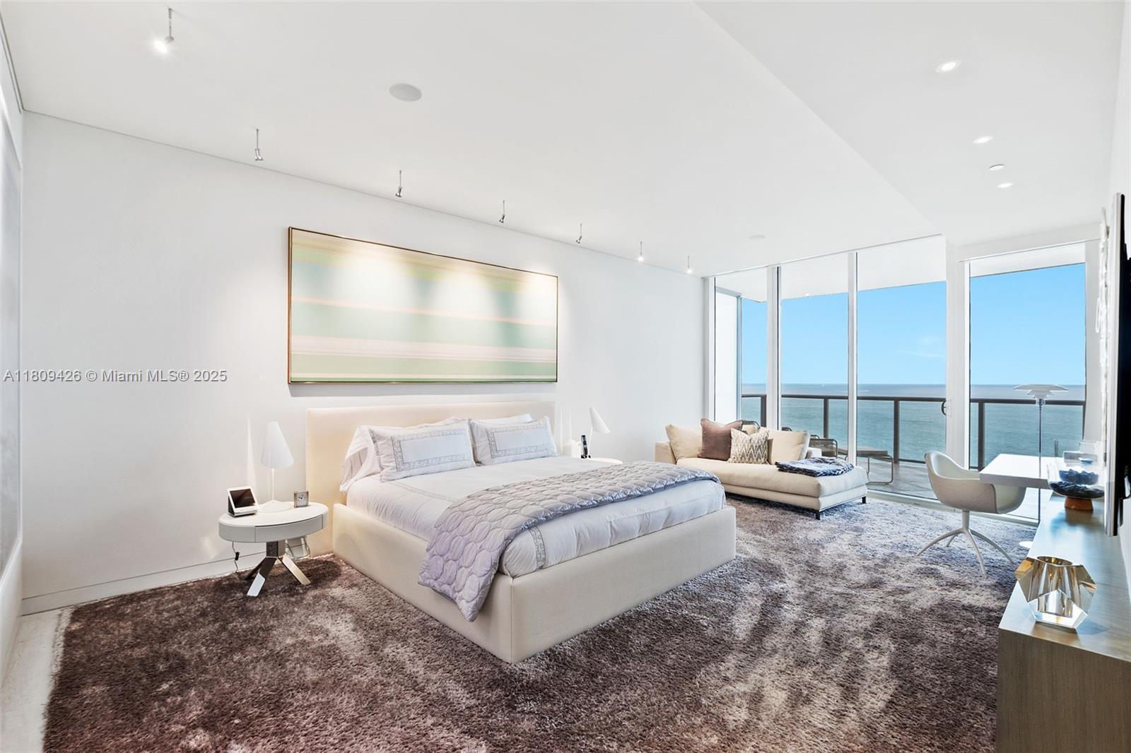 BAL HARBOUR CENTER CONDO - Residential