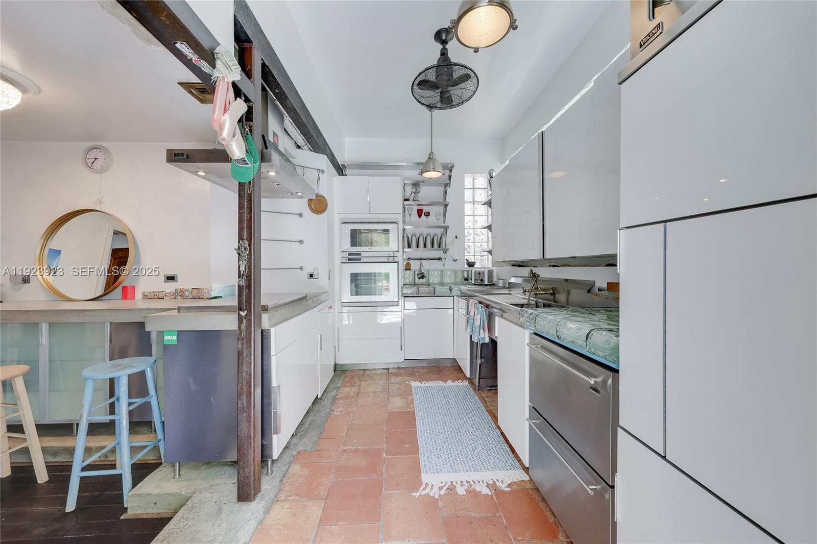 KELLAR COURT CONDO - Residential