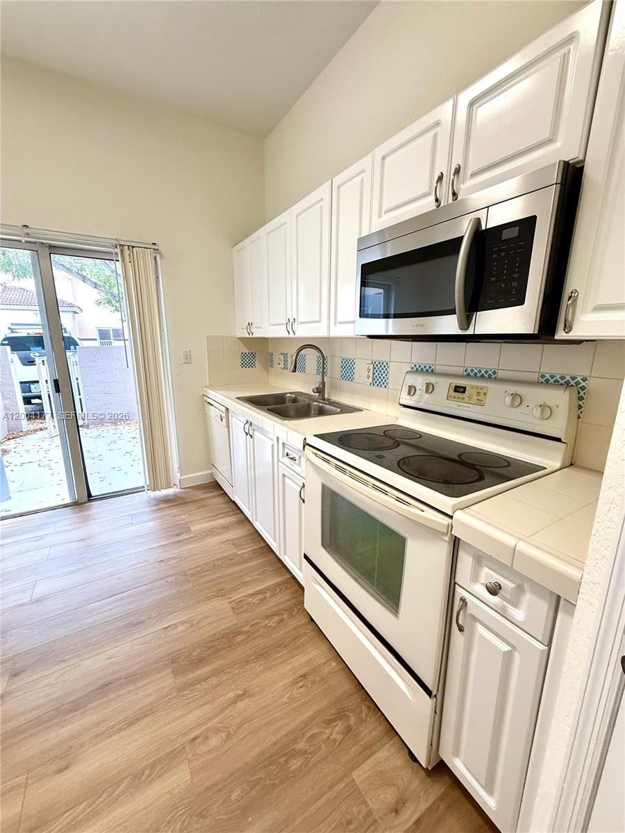 TOWNGATE NORTH - Residential